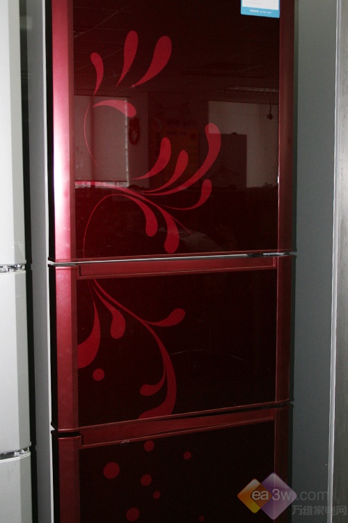 流行外观 康佳三门冰箱BCD-232MT评测