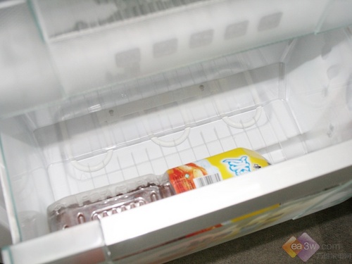 流行外观 康佳三门冰箱BCD-232MT评测