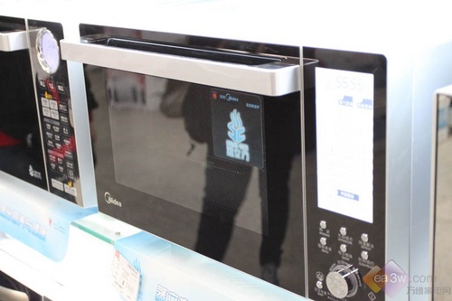 冲击高端!美的蒸立方微波炉新品揭秘