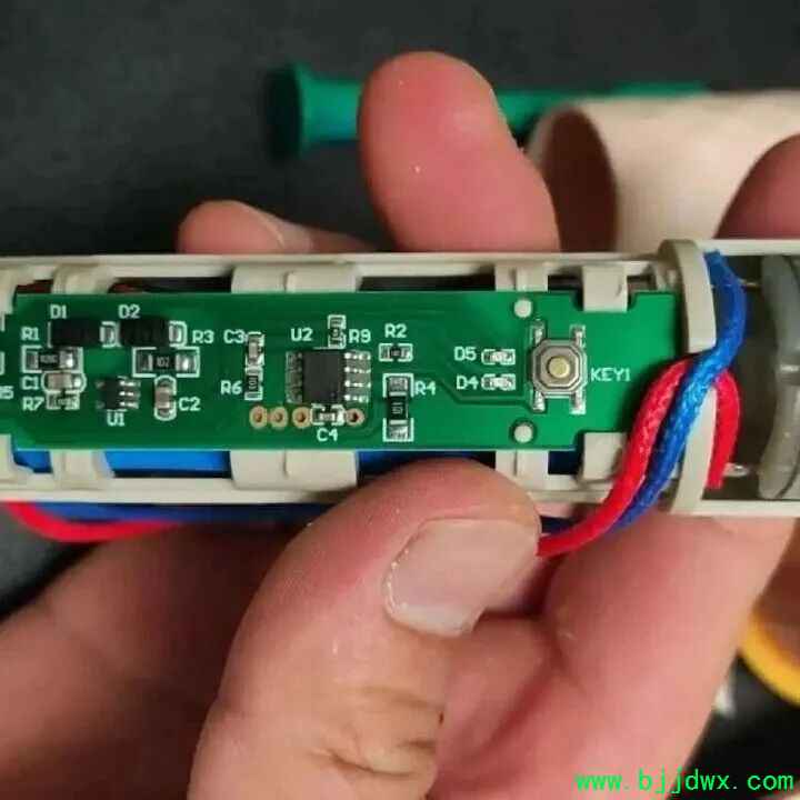 0c71e158f56ad9e61bedc7bafab127a7.jpg