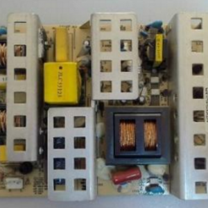 ����L32R1��Һ�����ӣ��տ���ʱͼ��������Լʮ���Ӻ��դ��ʼ��˸��ά��