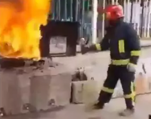 �������������ͻ���¼�ʱ�����Ӧ�䣡��֪ʶ