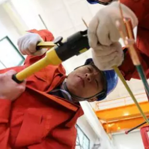 ѧ��25���繤������˭������˵���磡