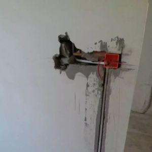 �������Ҹĵ磬�Ǹ����г��Ǹ�ǽ���г�