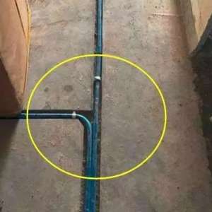 ����װ���߶�������ǽ��ã��Һ������ϵ繤���������װ����