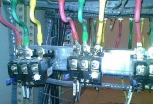 ͭ�ű����ˣ���ʲôԭ������ɵģ�