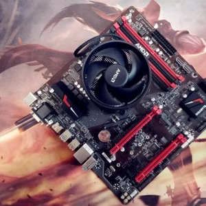 5000Ԫ��װһ̨����Ϸ�����ԣ������Լ۱�