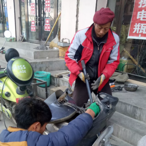 ͬ����������һ��׬��Ǯ������������