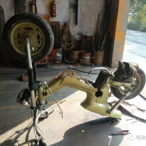 ���70�ĵ綯Ħ�г�