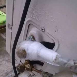 ���ʵ������յ���ѹ��Һ�ܽ�˪��ԭ�򼰼��޷���