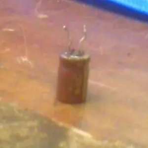 ���1ƥ��Ƶ�յ�������ɫ���еƲ�ͣ���Ĺ���ά�޾���2��