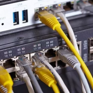 �ʼǱ��б�Ҫʹ�����������𣬱�WiFi����