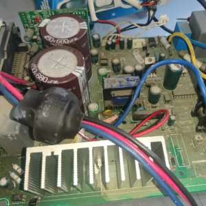 һ̨���Ŀյ�P1���ϴ���ά�ް���