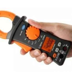 ��Ϊһ���繤��������ö�ǯ�α�����