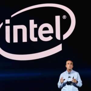 10nm�����Ѳ���ЧӦ��Intel������ҵȺ�򱻴�� ģ����