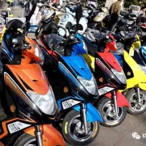 ���ʶ���µ綯����ƿ��ά��ʦ���������У����㲻����ѡ��