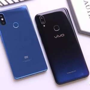 �����ֻ�ϵͳ��ƴ, ����Funtouch OS��MIUI֮��Ĳ���