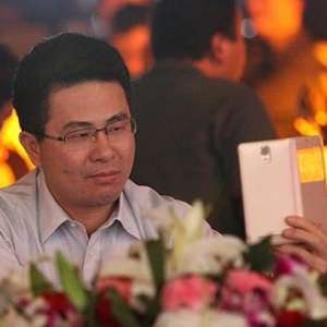 ���̽�������֮�գ����³��������ڶĲ�����Ǯ����100��