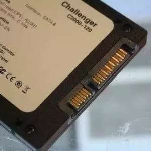 ��̬Ӳ�̽��۵�ͬʱ��SSD��Щ������˵�Ŀ����С����