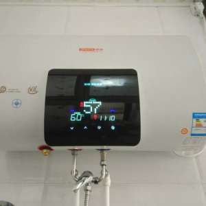 ����ˮ���¶��轵������Ƶ����ԭ������ά��ȴ�ܼ�