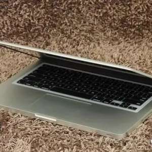 �������ĸ�������������ڴ���DDR3��DDR4�Ĳ�𣬿��������ѡ��