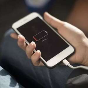 IPHONEΪʲôҲ���䣿һ����������װչ�