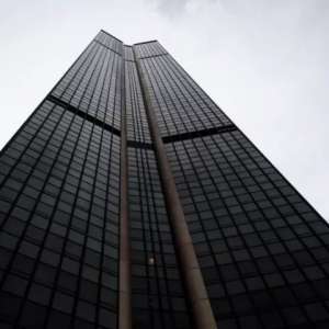 �ڿ����Ե���������Ĳʵ�ҵ,��·һֱδ���ı�