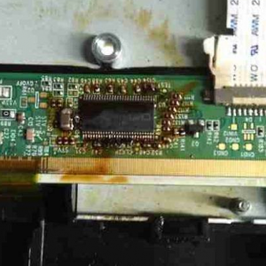 ����LED26K11GҺ�����ӿ���ͼ��Ұ���������CM1721B�޺�