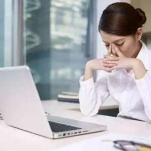 ��ʱ����Ե��Ժ��ֻ�����ô�����۾�