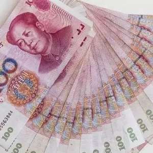 δ���綯��ά����ҵ10������ڣ�ά��ʦ��һ����������Ǯ��