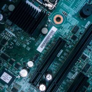 �ǲ��ǵ����ڴ�Խ�������ٶ�Խ�죿