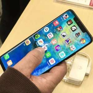 ����ֻ��ٹ󣬶�Ҫ�ر�������أ���Ȼ�ֻ��Ῠ��