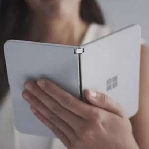 �ػ�֮����΢���շ������۵��ֻ�װ�ľ�����Windows