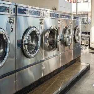 ����ʱ��̵���ʵ�ֶ�ʱ����ת�����Ʒ����ܼ�