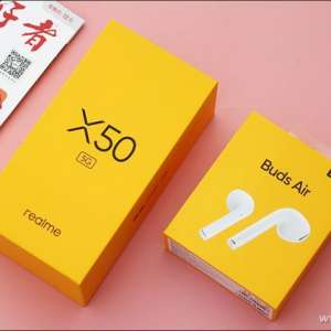 realme�ڽ��컹ͬʱ������Buds Air����������������realme Buds Air����ͼ��