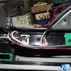 ����CDP-55 CD������ԭ����Դ������˷ţ�����ռ�Ħ����˼��