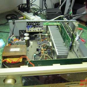 AV-R1705��������ά�޿���Լ��������ʾ�������ˣ��ٿ����ֹ�������