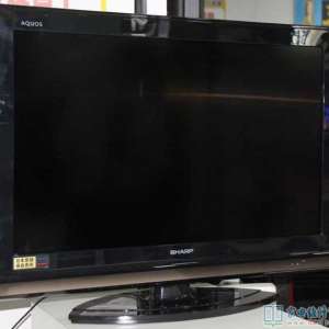 ����LCD-32G100AҺ���������½���ʾ�¶Ⱥ�ػ�