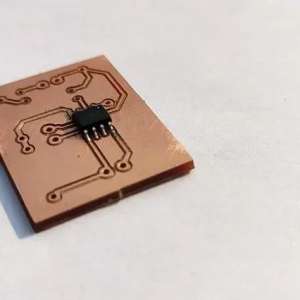 ��IC8002����3W��Ƶ�Ŵ�������Χֻ�����Ԫ�������������ϵ���