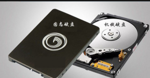 SSD����2020���̬Ӳ�̳������״γ�Խ�˻�еӲ��