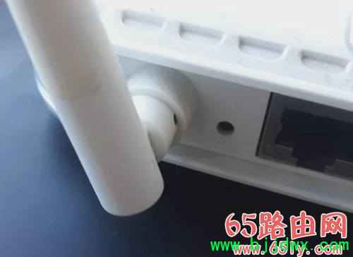 NETGEAR����������·��������λָ���������