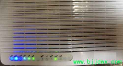 �������������·��������Ϊ8240����è(һ��è��ô�����������ߡ�·������)