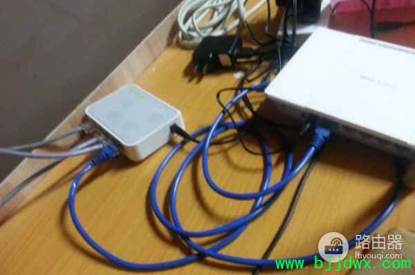 ·�����������߲�������ô����(�嵽·�����Ͼ�û����·)