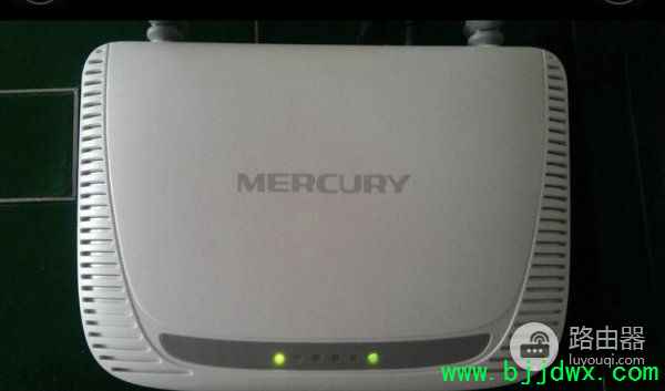 ·����ָʾ��������ʲô����(·����ָʾ��Ƶ�����ٱ�������ô����)