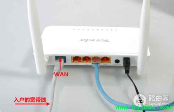 �ڴ�·������ν��е��ſ���У԰������(����������Ӻ�����·������ô����)